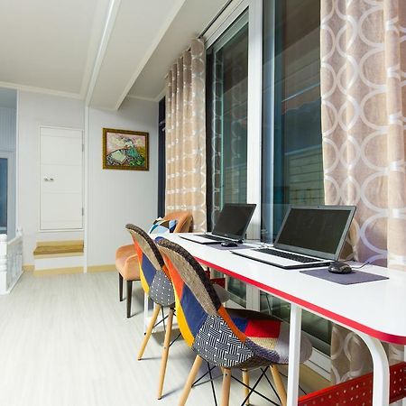 Oh Blue Guesthouse Seoel Buitenkant foto